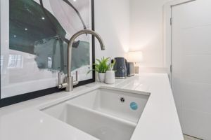 Photo 18- click for photo gallery